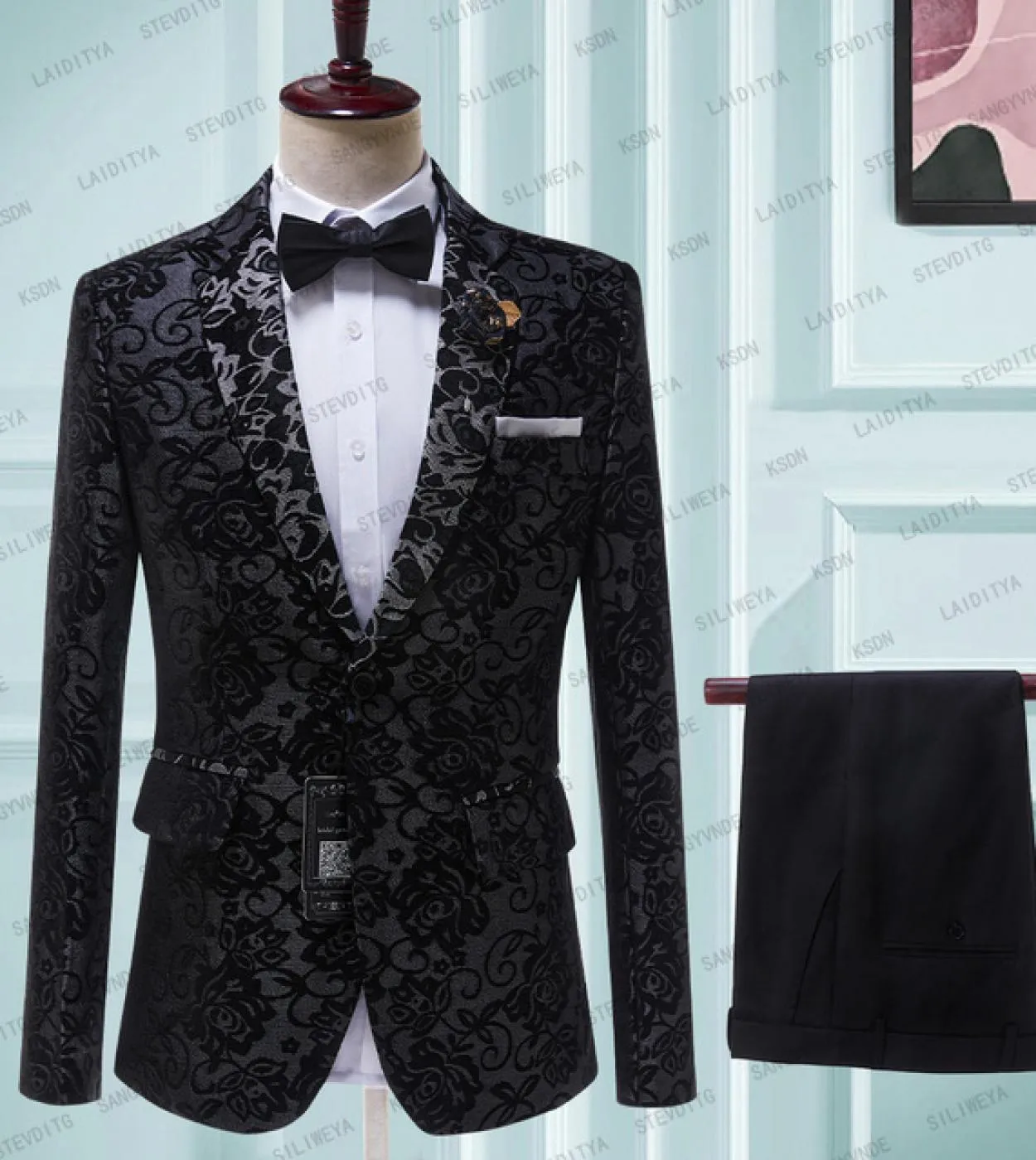 2023 New Black Floral Wedding Tuxedo Per Lo Sposo 2 Pezzi giacca pantaloni Slim Fit Uomo Abiti Personalizzati Moda Maschile Cost