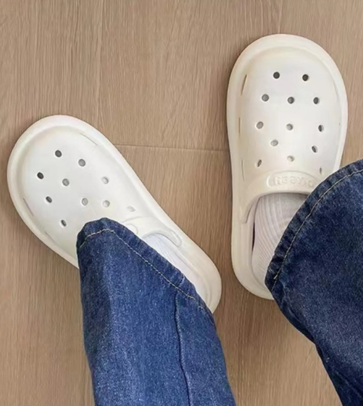 2023 nuove scarpe da donna pantofole impermeabili da donna estate all'aperto scivoli da donna suola morbida scarpe da giardino c