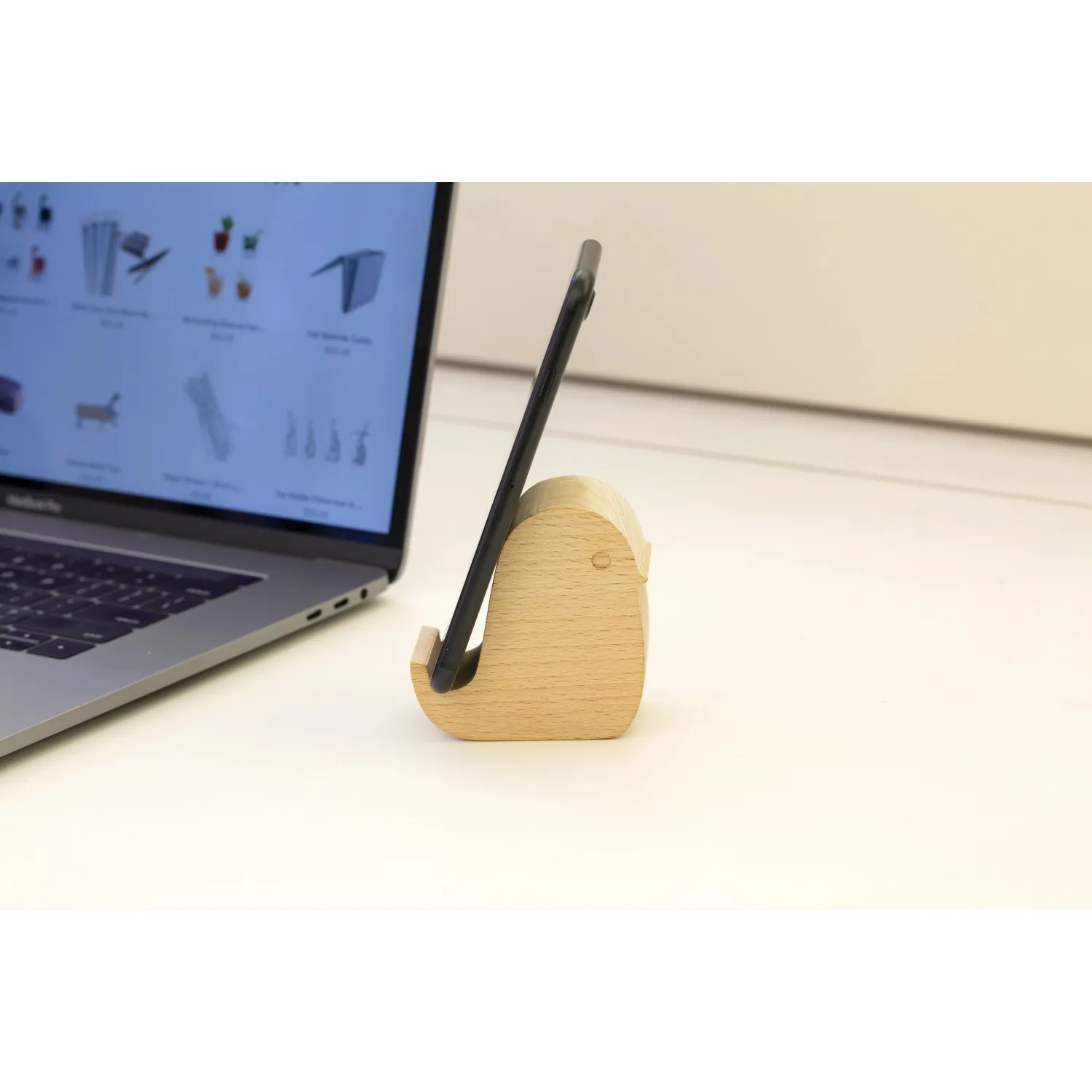 Appoggia cellulare in legno a forma di uccello