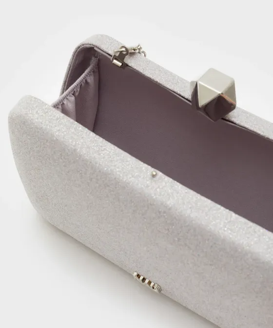 Clutch Nalí