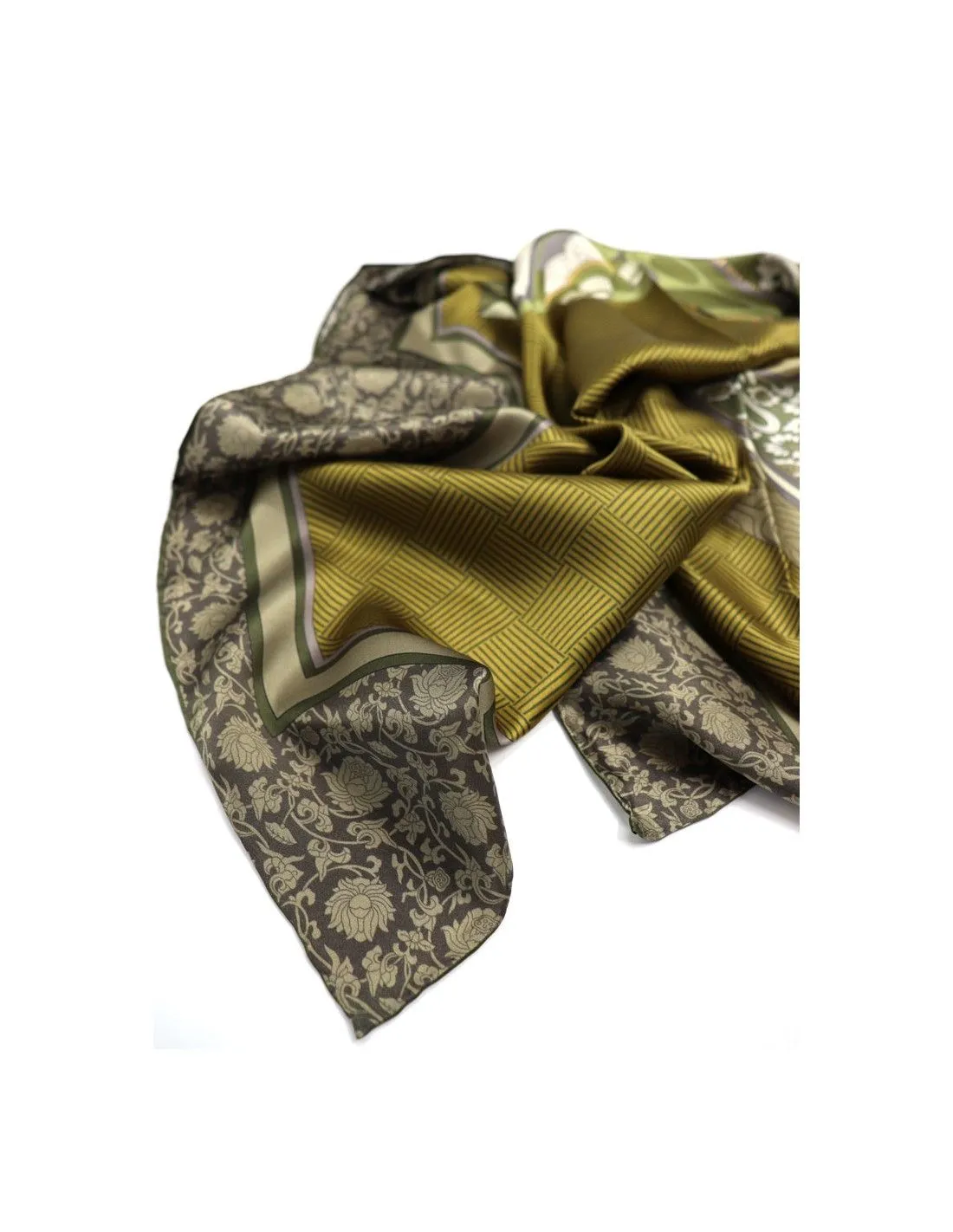 FOULARD 110x110 CM IN PURA SETA SATIN "GREEN"