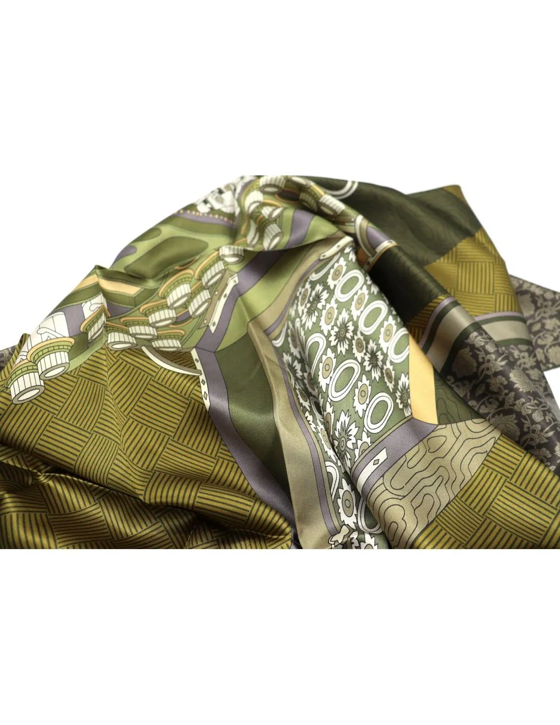FOULARD 110x110 CM IN PURA SETA SATIN "GREEN"