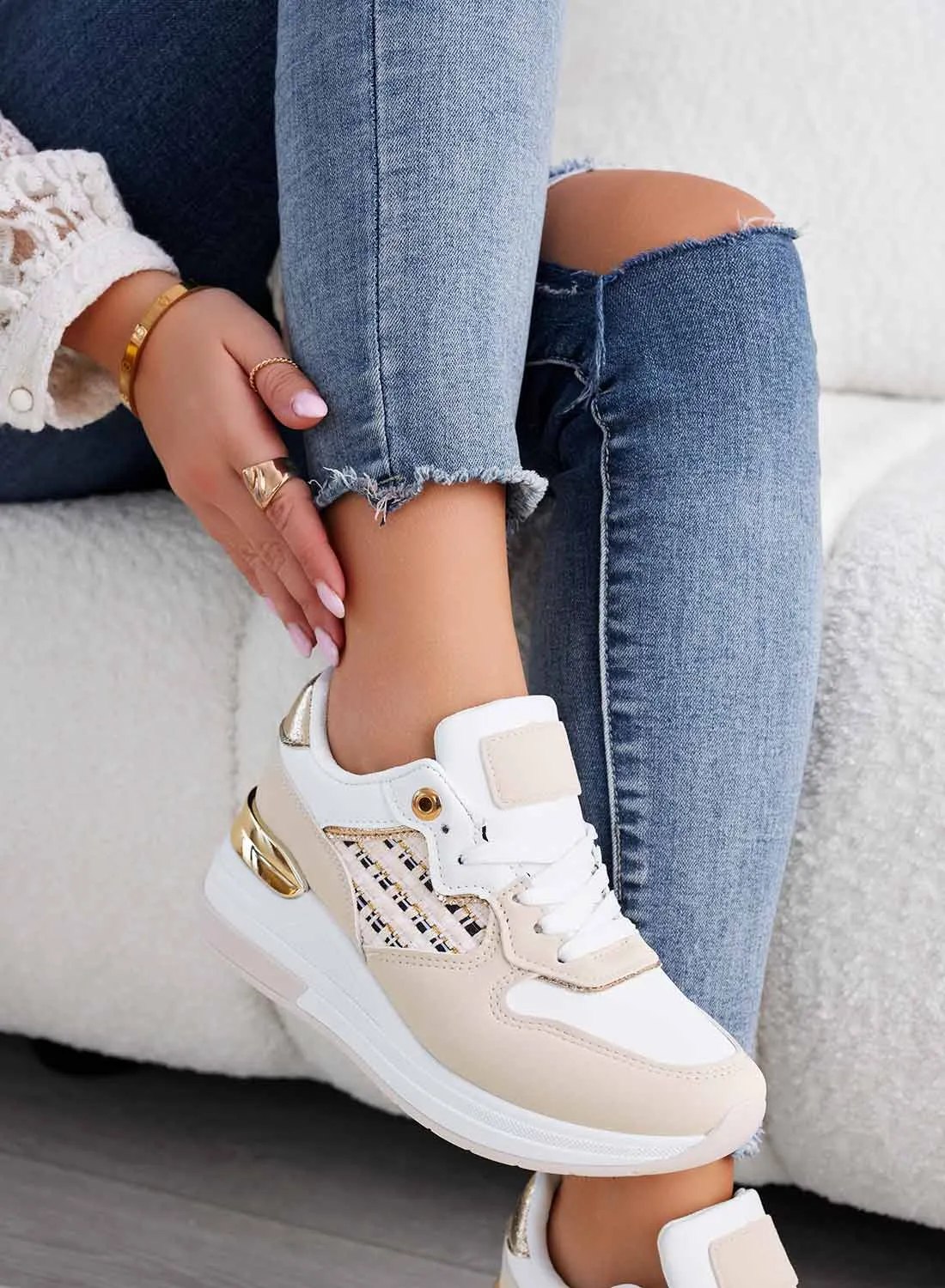 HANNA - Sneakers beige con inserti in tessuto