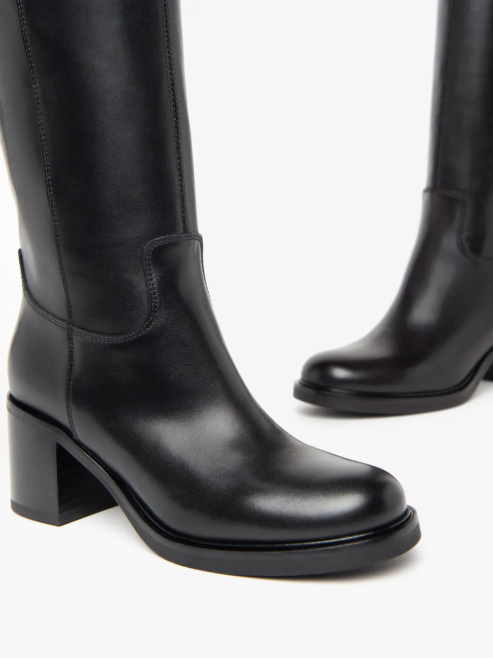 NERO GIARDINI Stivali con tacco Donna - Nero modello I411790D