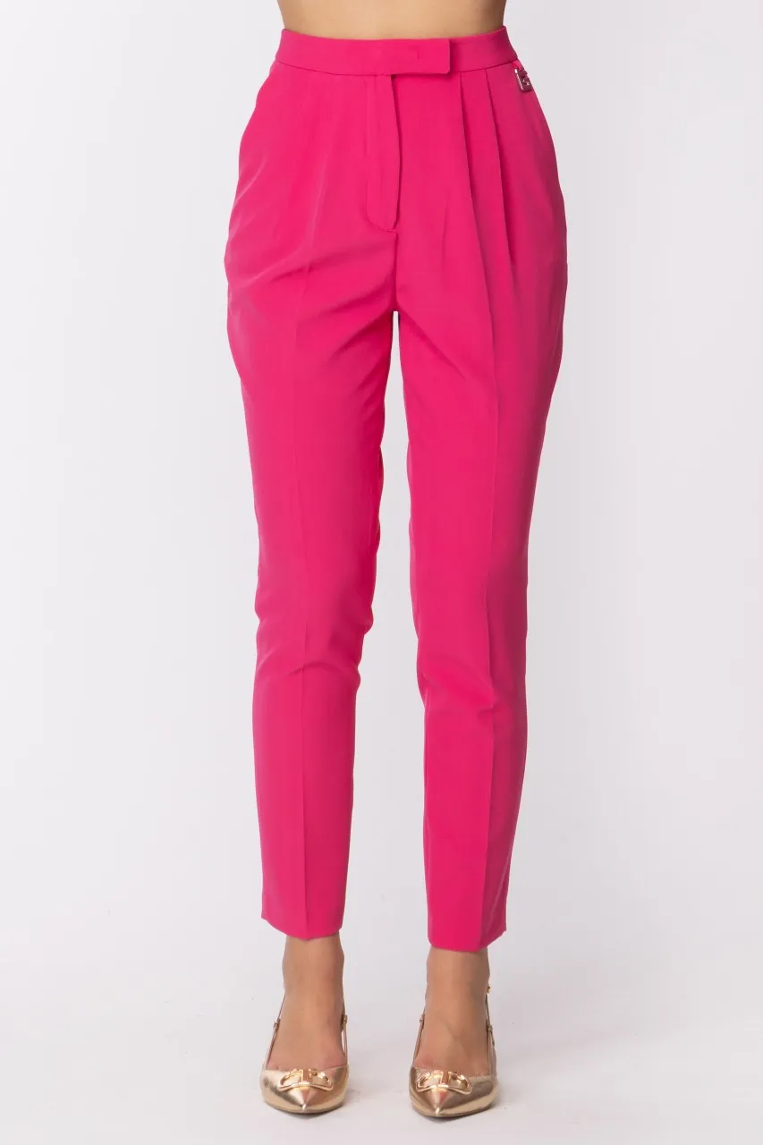 Pantaloni carrot Fucsia