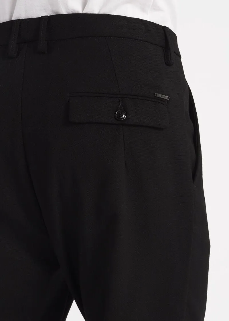 Pantaloni chino con pinces