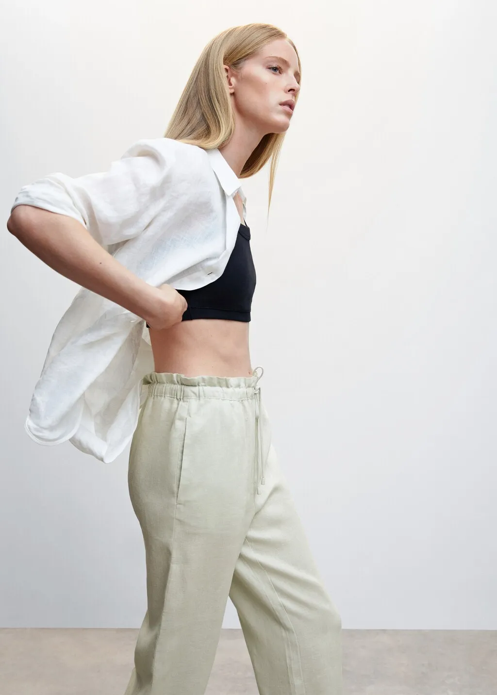 Pantaloni jogger lino