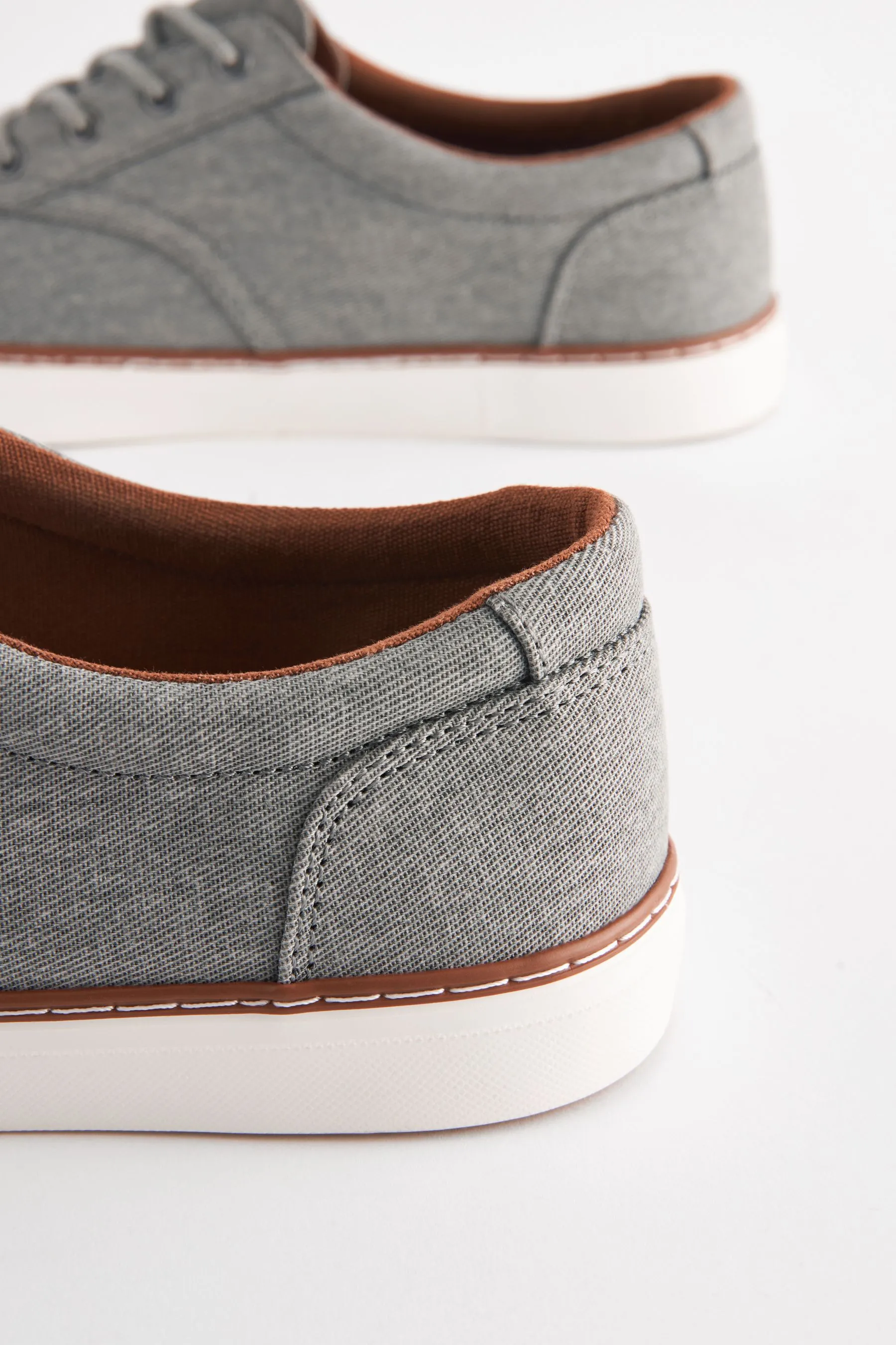 Scarpe da ginnastica Derby in tela    