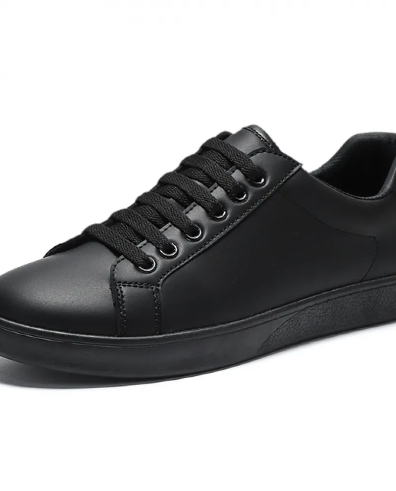 Scarpe da uomo di moda Scarpe vulcanizzate Primavera New Casual Classic Tinta unita Scarpe in pelle da uomo Scarpe casual bianch