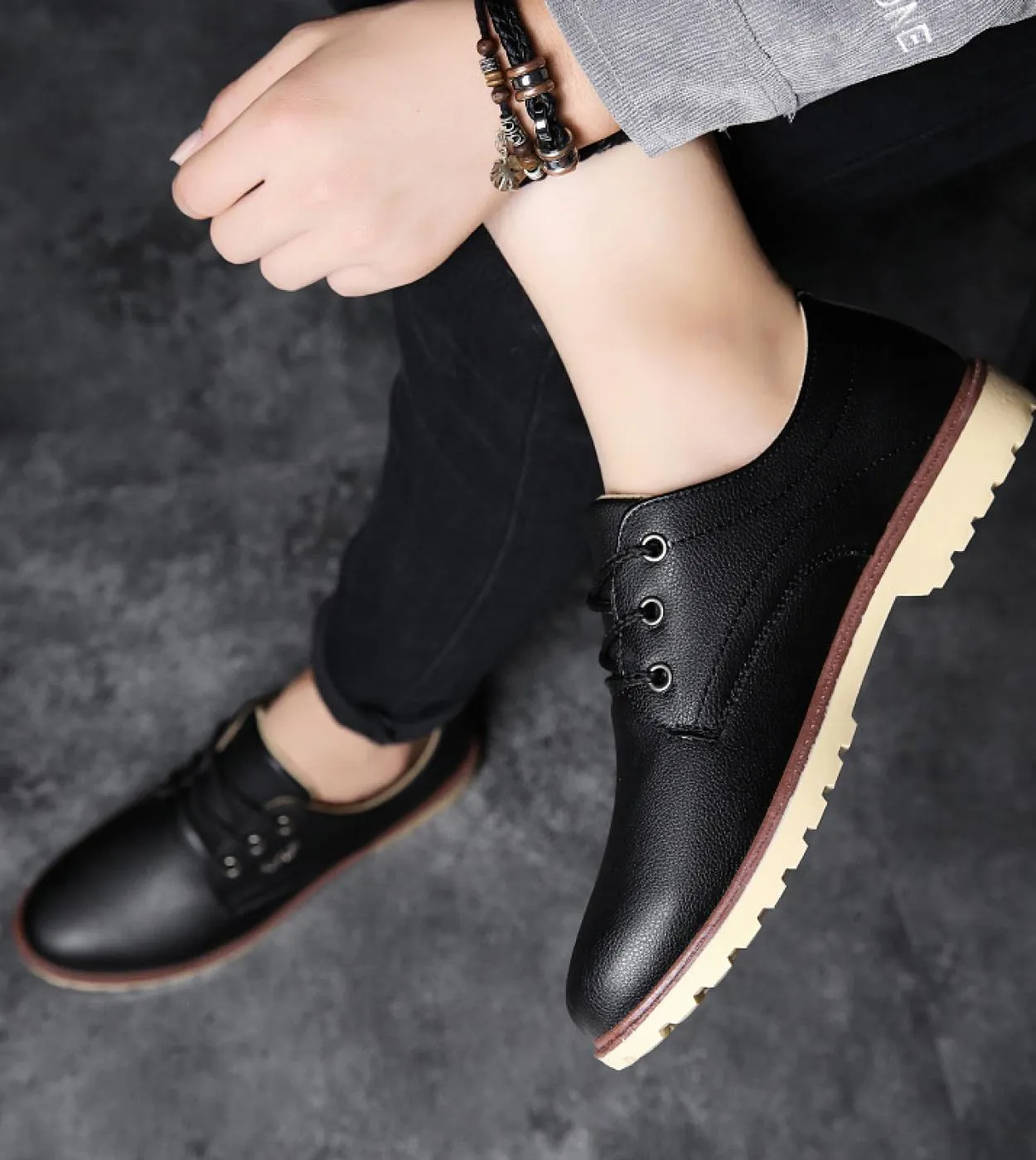 Scarpe da uomo in pelle da uomo autunno Scarpe da uomo moda casual da uomo Trend Wild Work Slip Scarpe singole impermeabili tras
