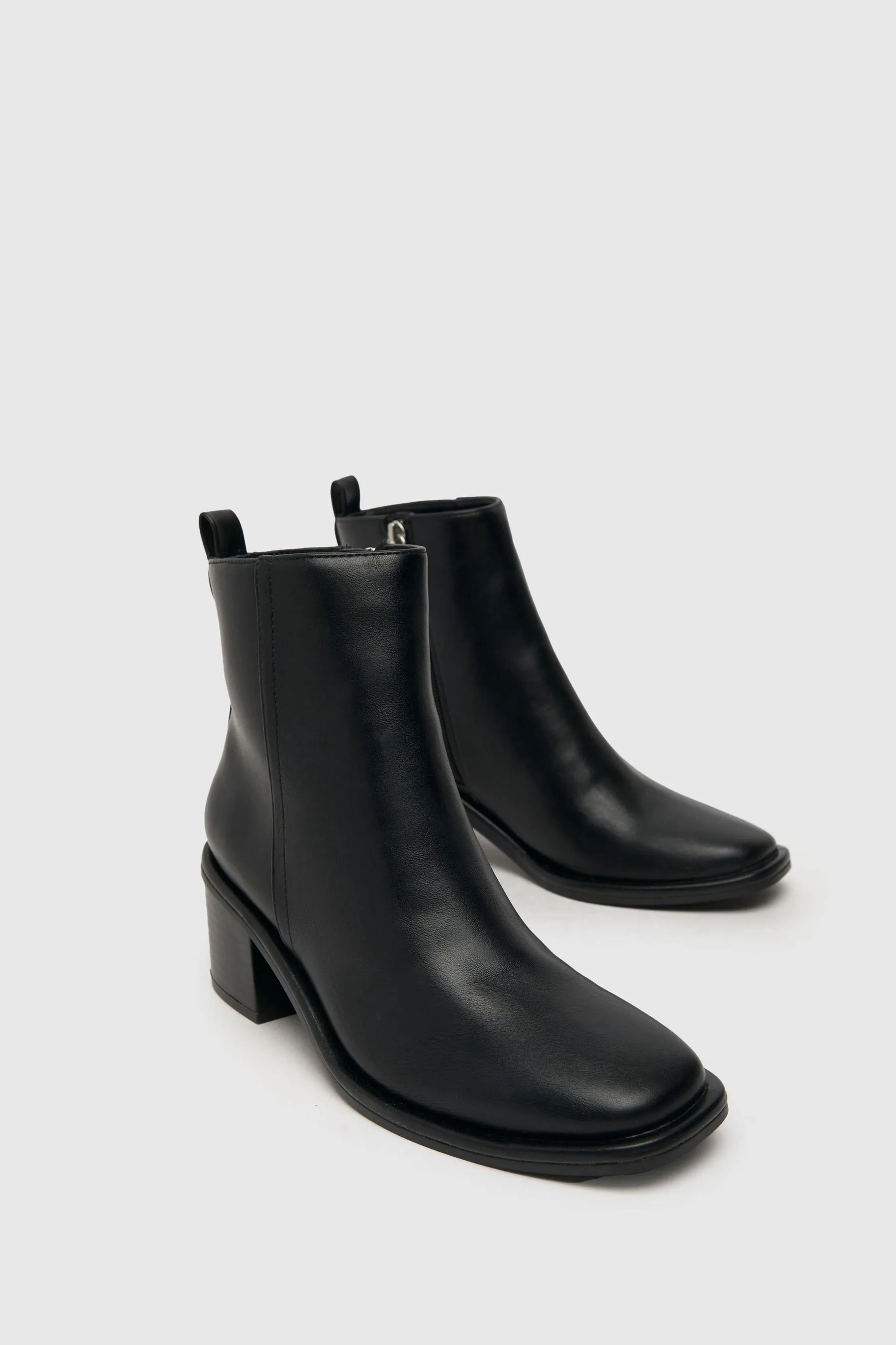 Schuh - Bryony - Stivali con tacco largo    