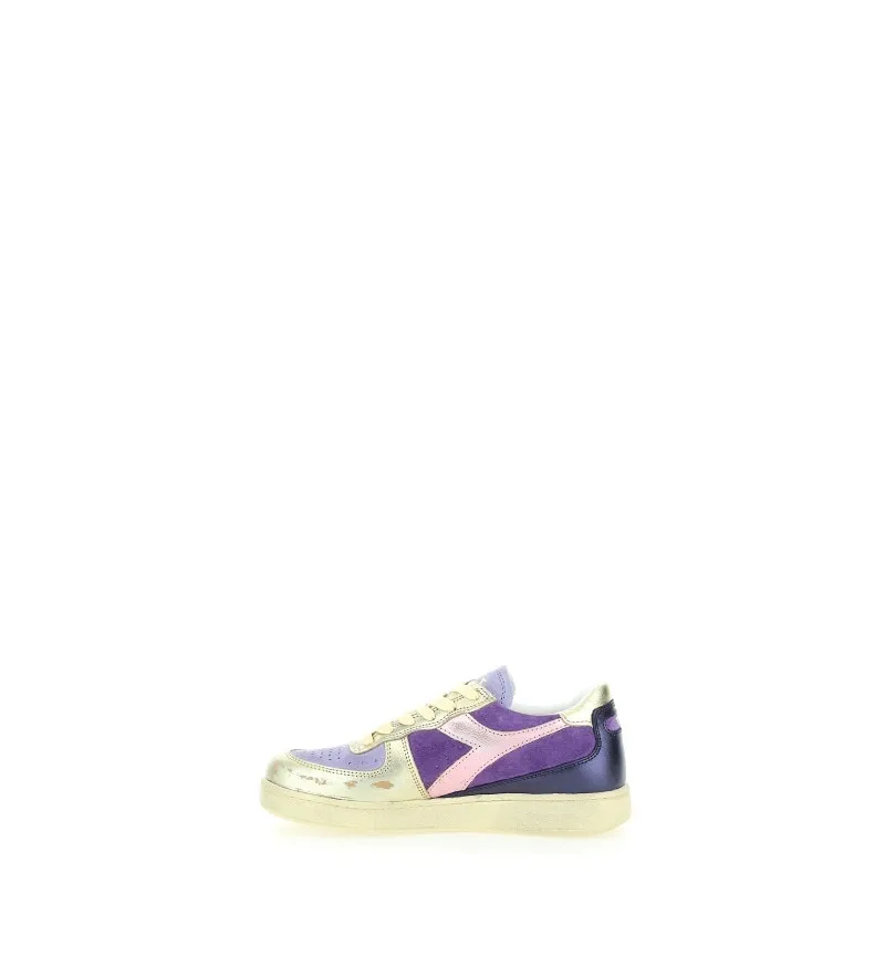 Sneakers con lacci