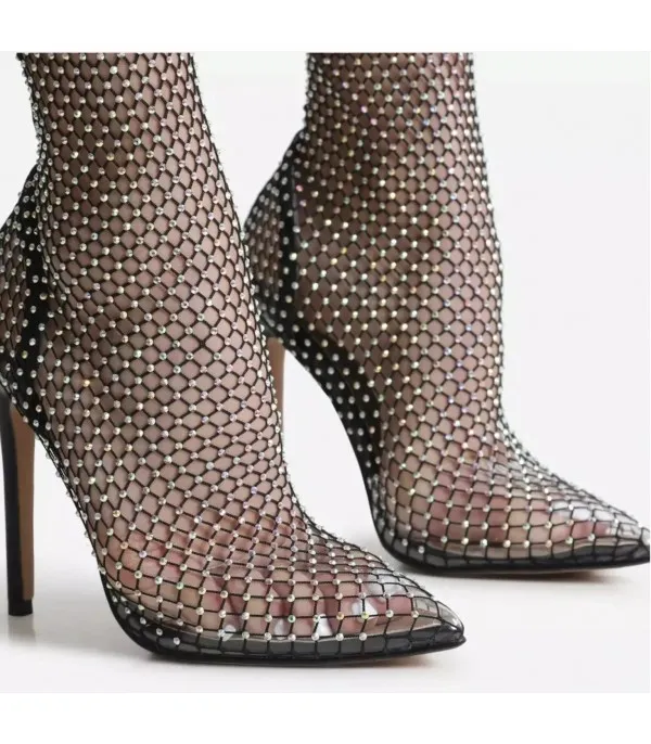 Tronchetti next strass