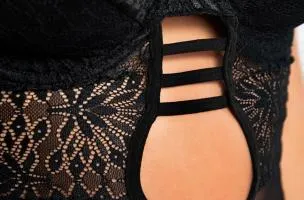 Tuta intera sexy con scollo Cambutal, nera